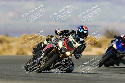 media/Jan-09-2022-SoCal Trackdays (Sun) [[2b1fec8404]]/Turn 16 (11am)/